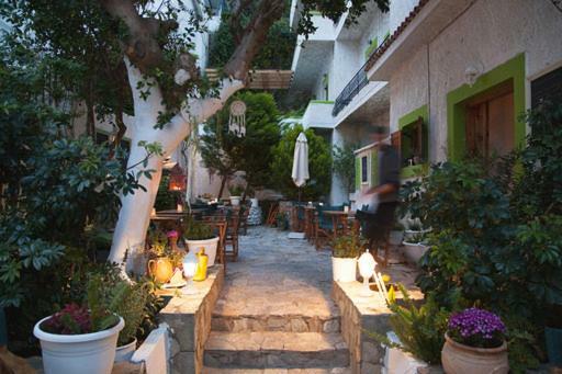 Gioma Hotel Agia Galini  Bagian luar foto